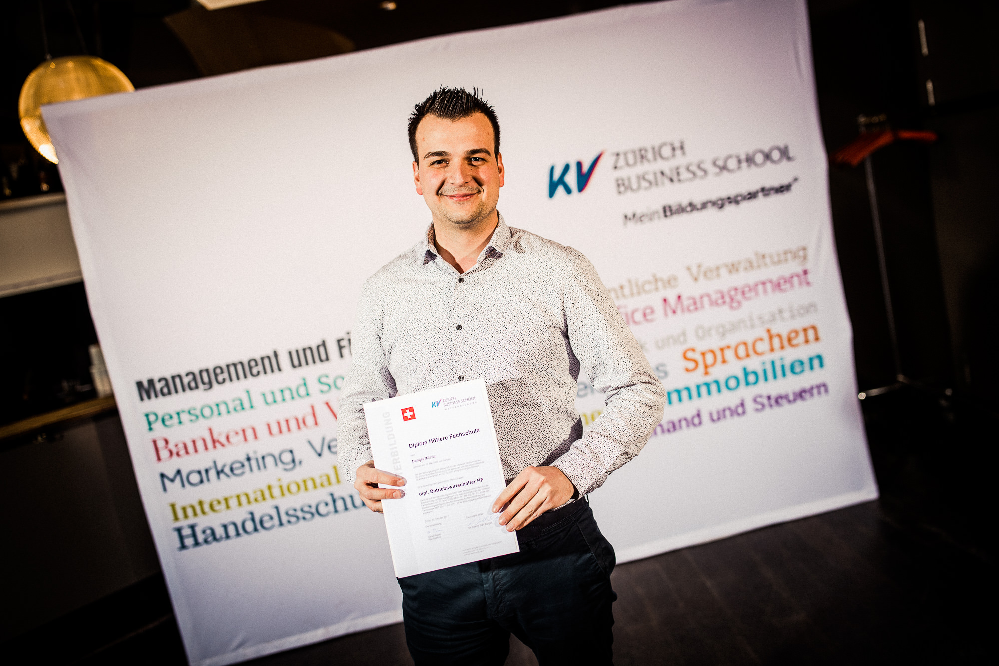 Export x3 1DX25528 Businesauftrag 2017 KVZ